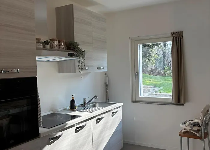 Con Giardino Apartament *